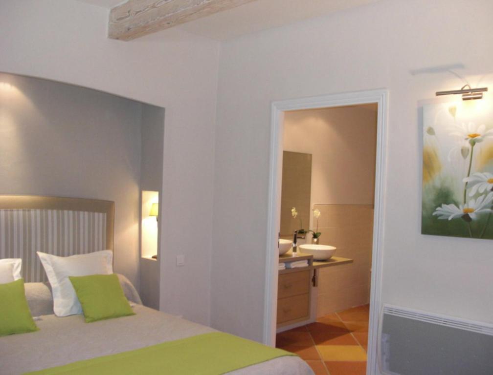 Chambres D'Hotes Domaine De La Capelle Saint-Martin-Lalande Oda fotoğraf