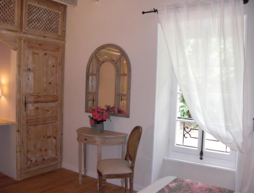 Chambres D'Hotes Domaine De La Capelle Saint-Martin-Lalande Oda fotoğraf